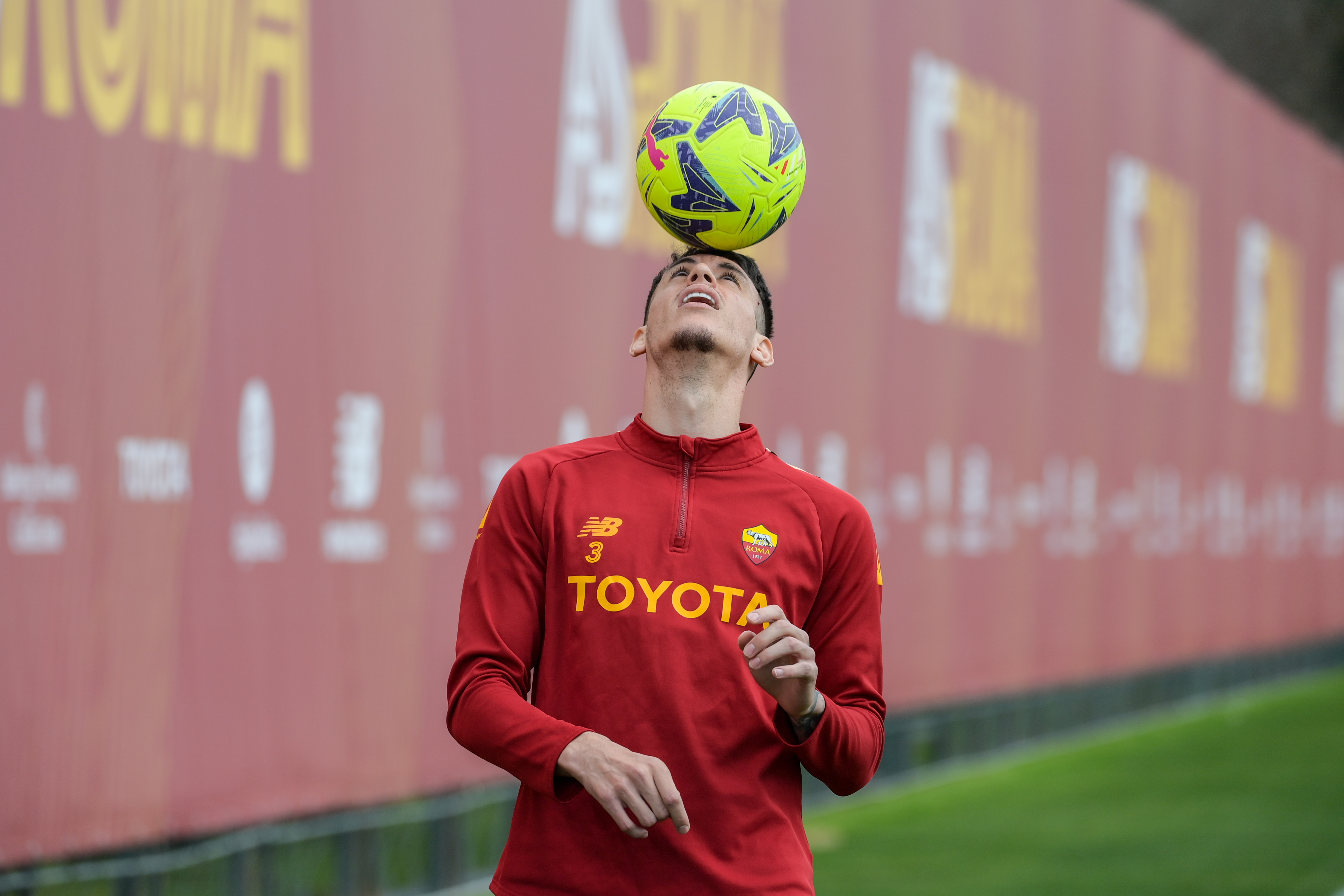 Ibañez a Trigoria (As Roma via Getty Images)