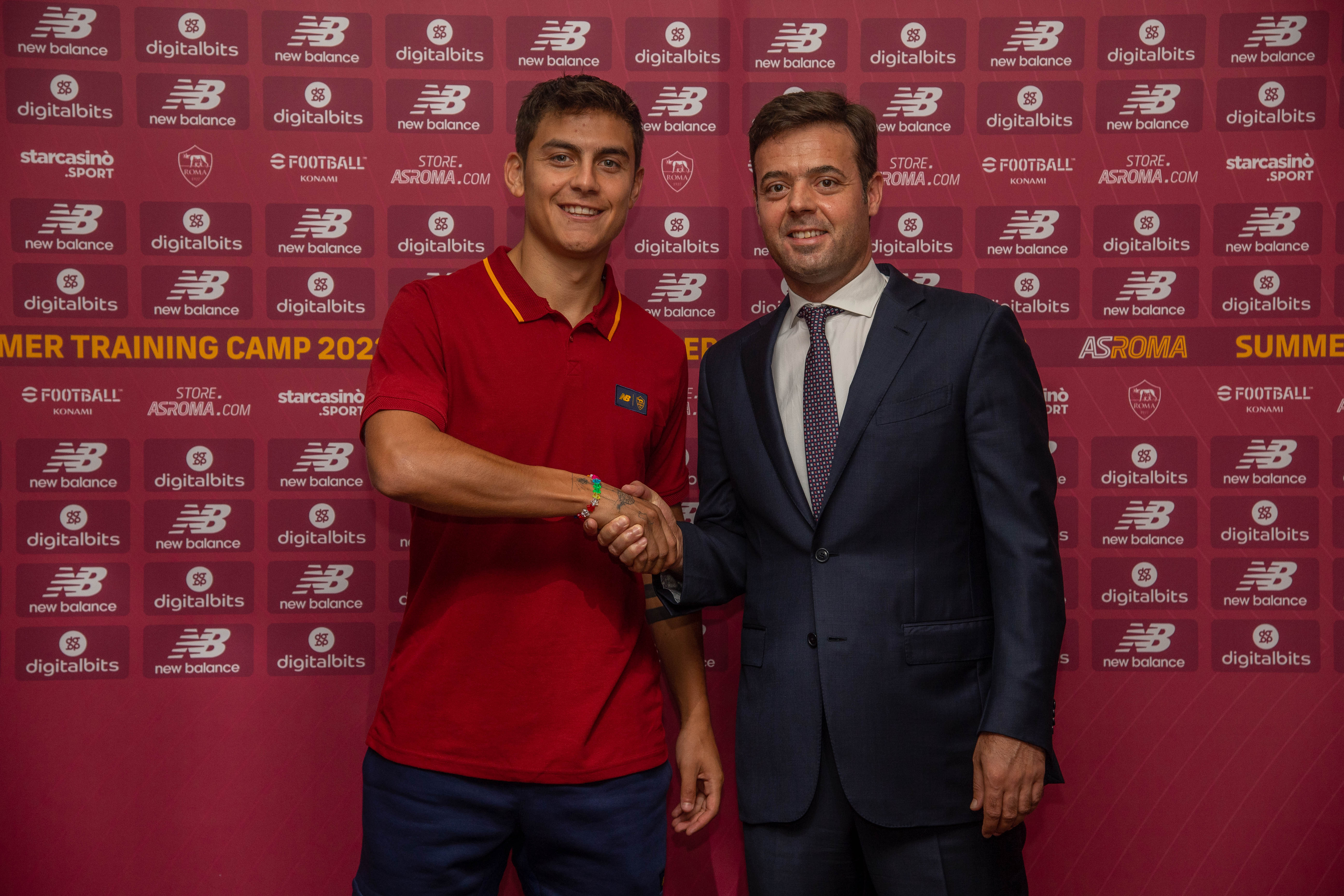 Paulo Dybala e Tiago Pinto (AS Roma via Getty Images)