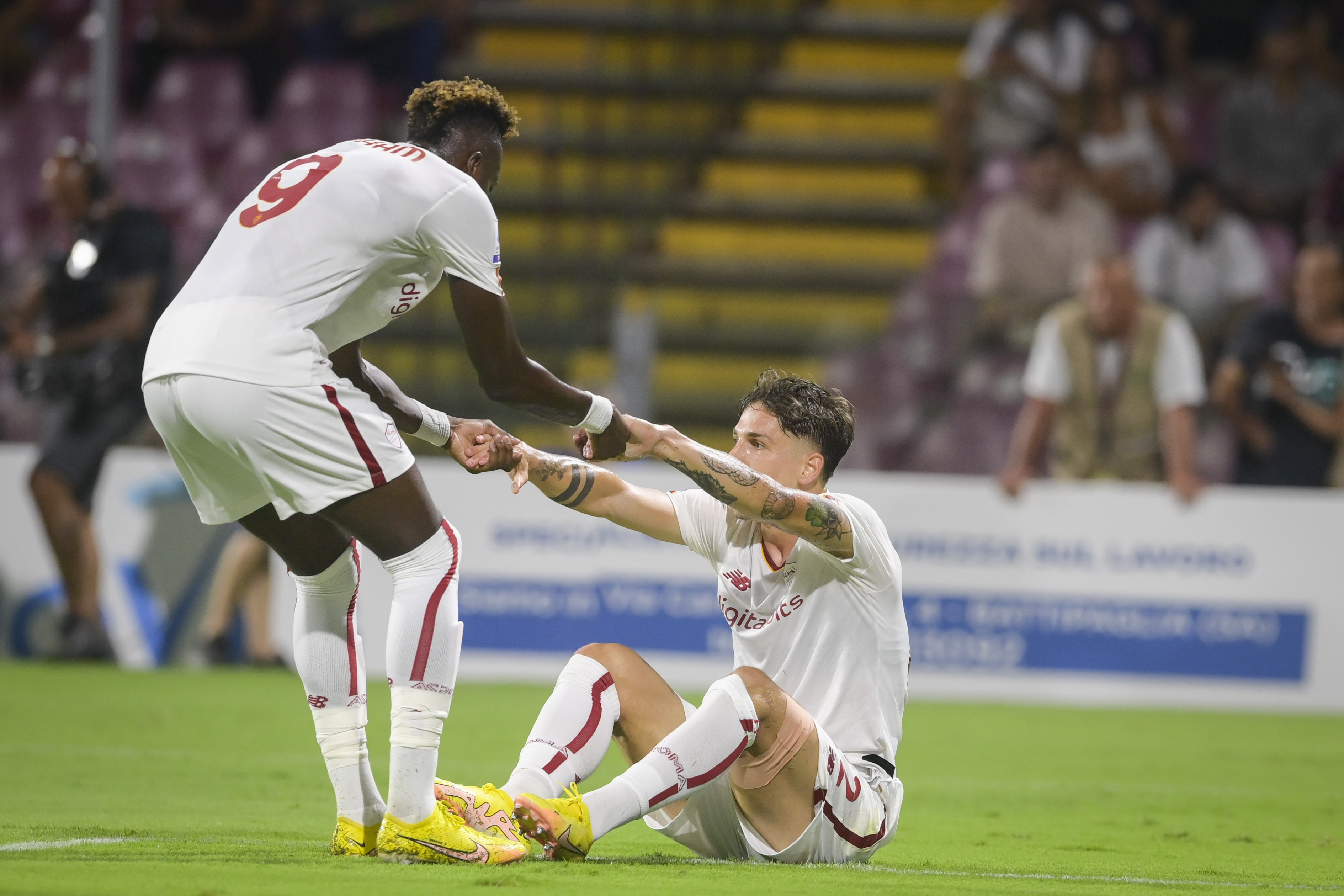 Abraham e Zaniolo (As Roma via Getty Images)