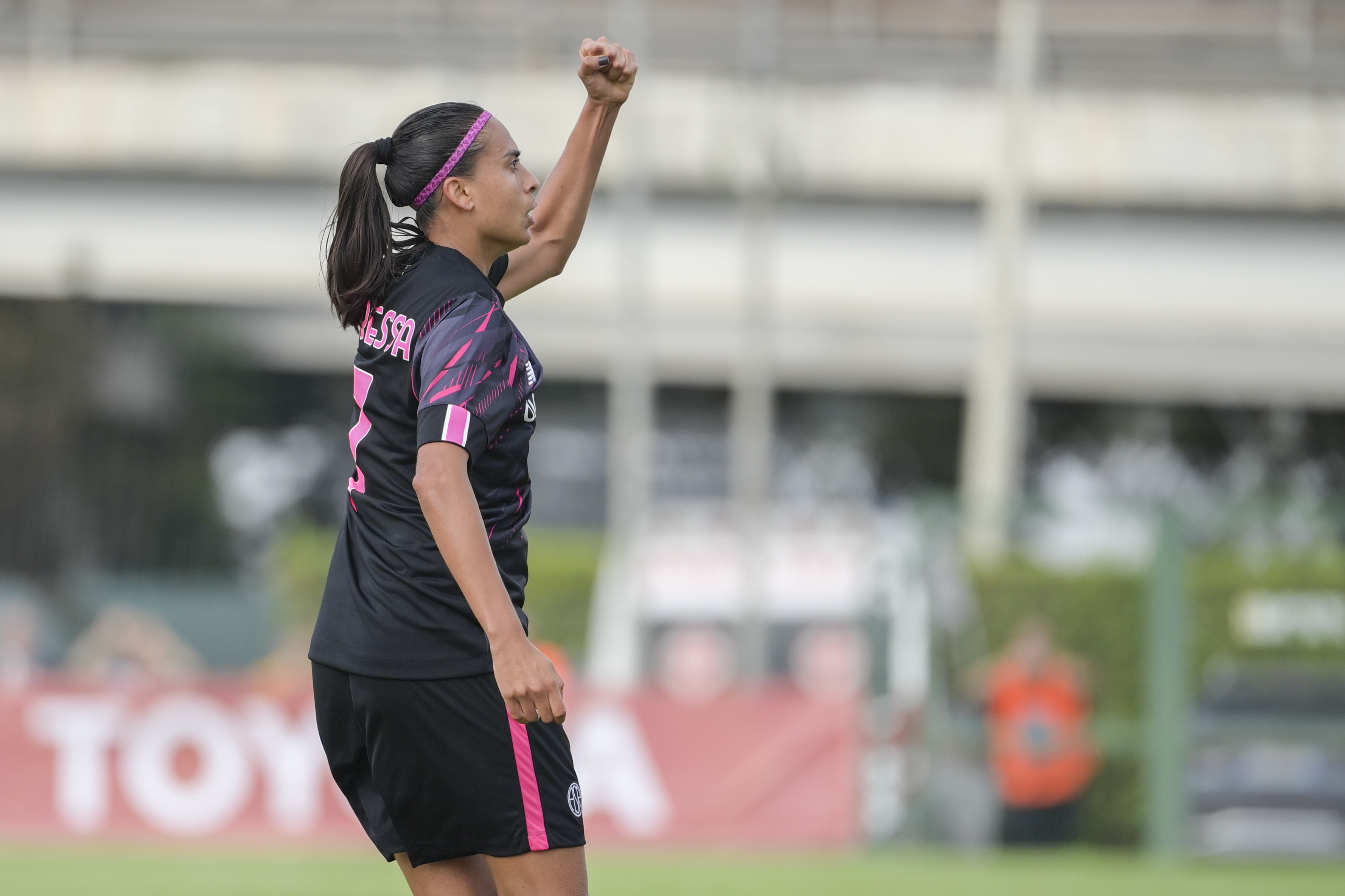 Andressa Alves esulta (As Roma via Getty Images)