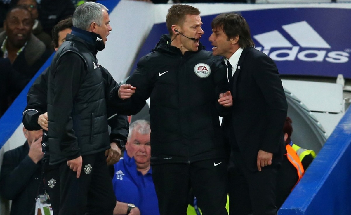Mourinho faccia a faccia con Conte (Getty Images)