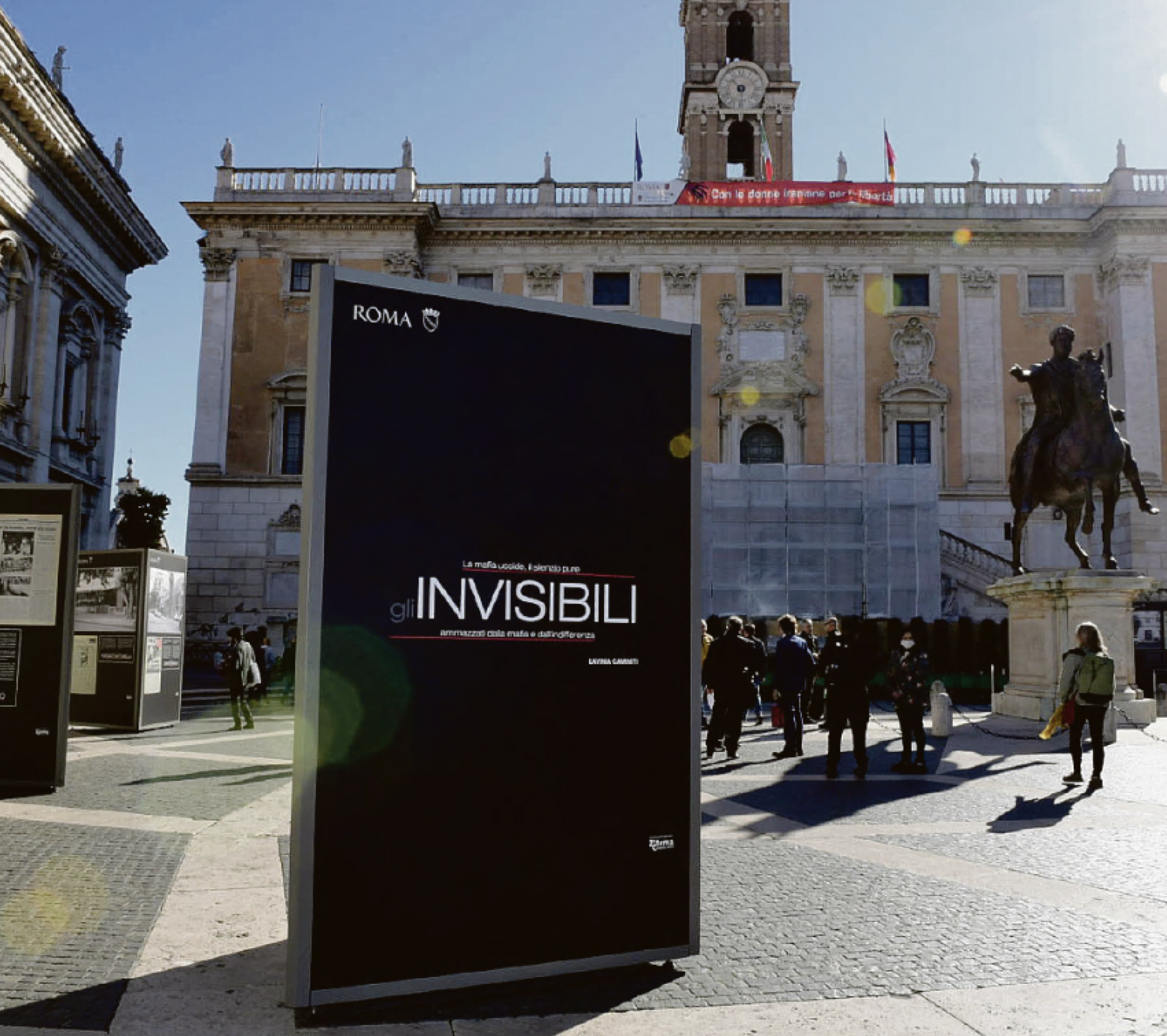 La locandina della mostra al Campidoglio