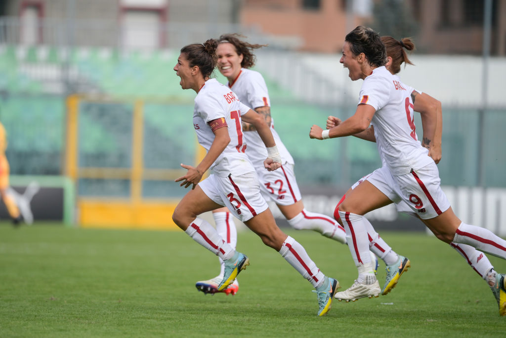 Le giallorosse dopo un gol segnato in campionato