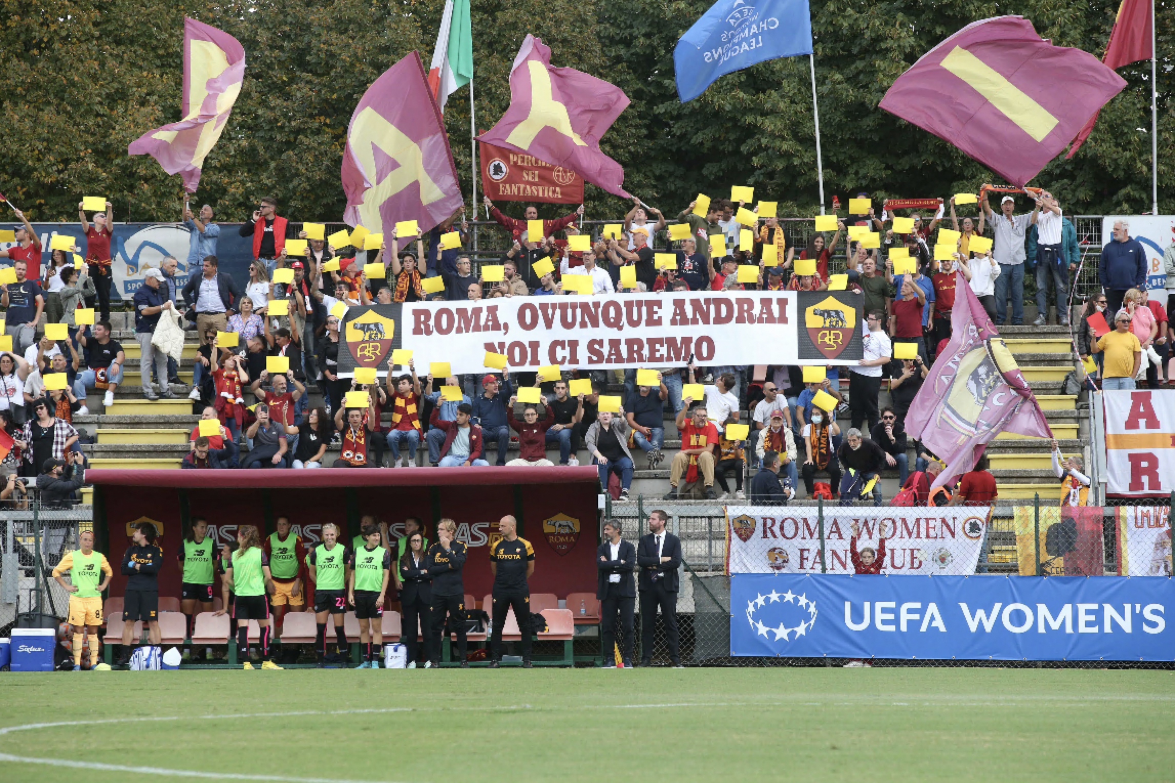 La coreografia del Tre Fontane in Roma-Sparta Praga