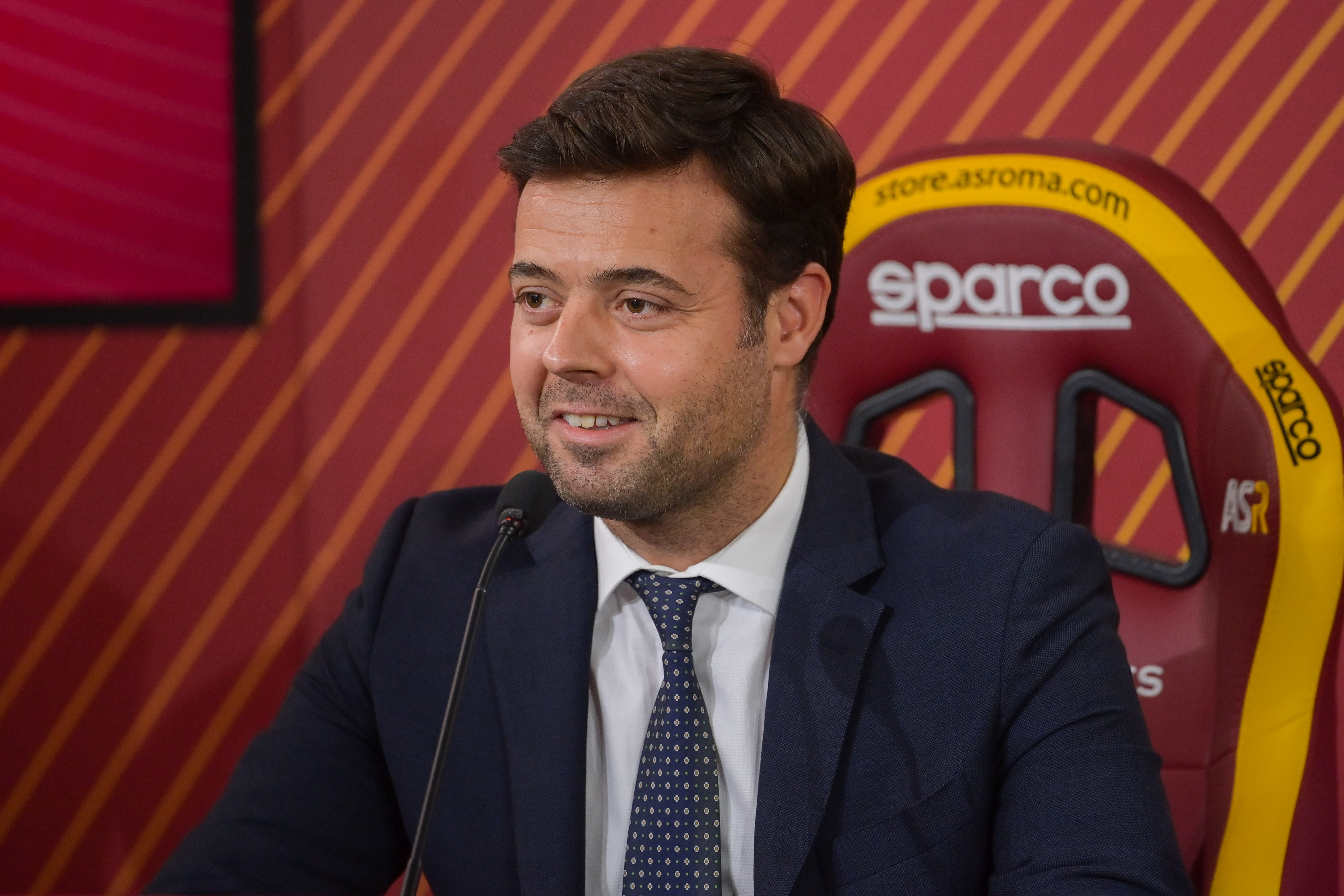 Tiago Pinto in conferenza stampa a Trigoria