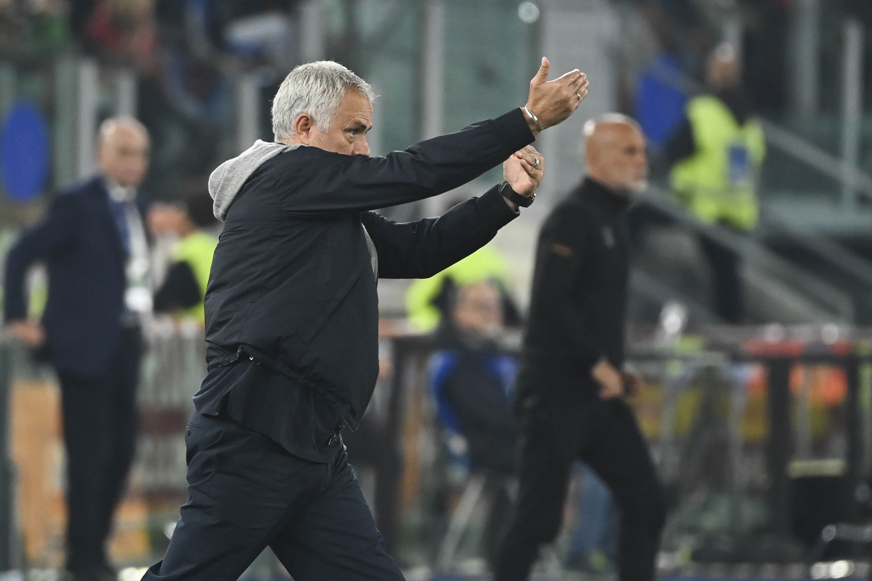 Mourinho durante Roma-Lecce