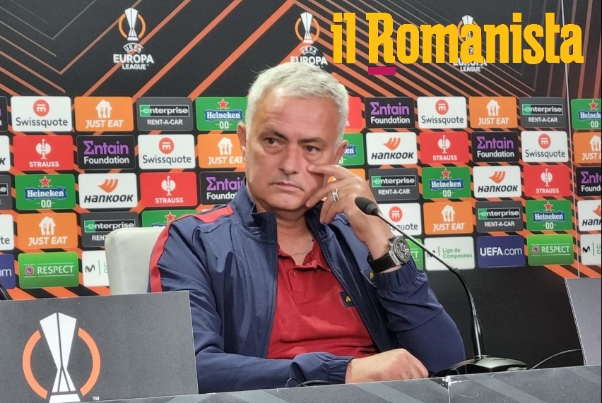 Mourinho in conferenza stampa