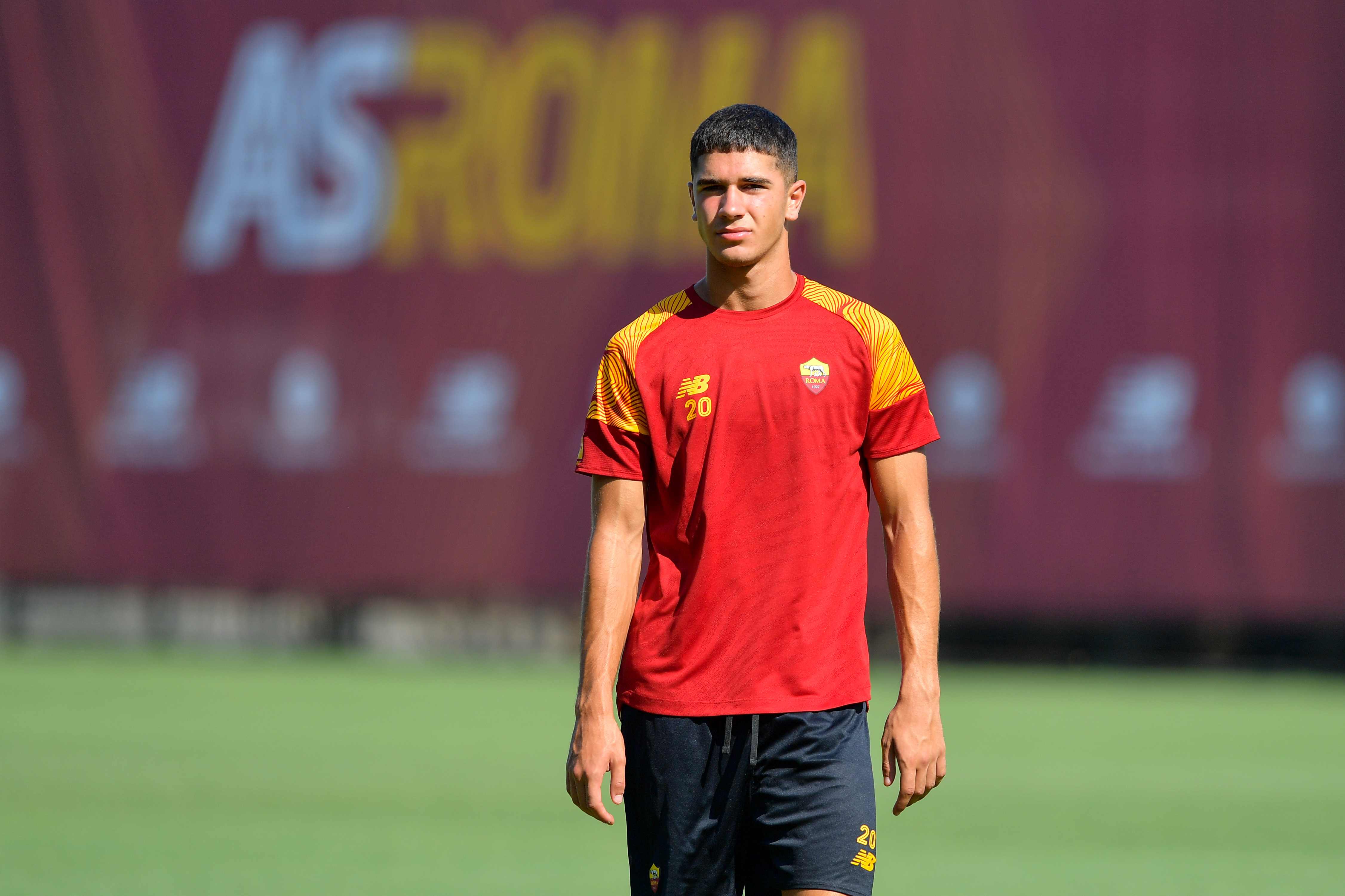 Cristian Volpato in allenamento a Trigoria