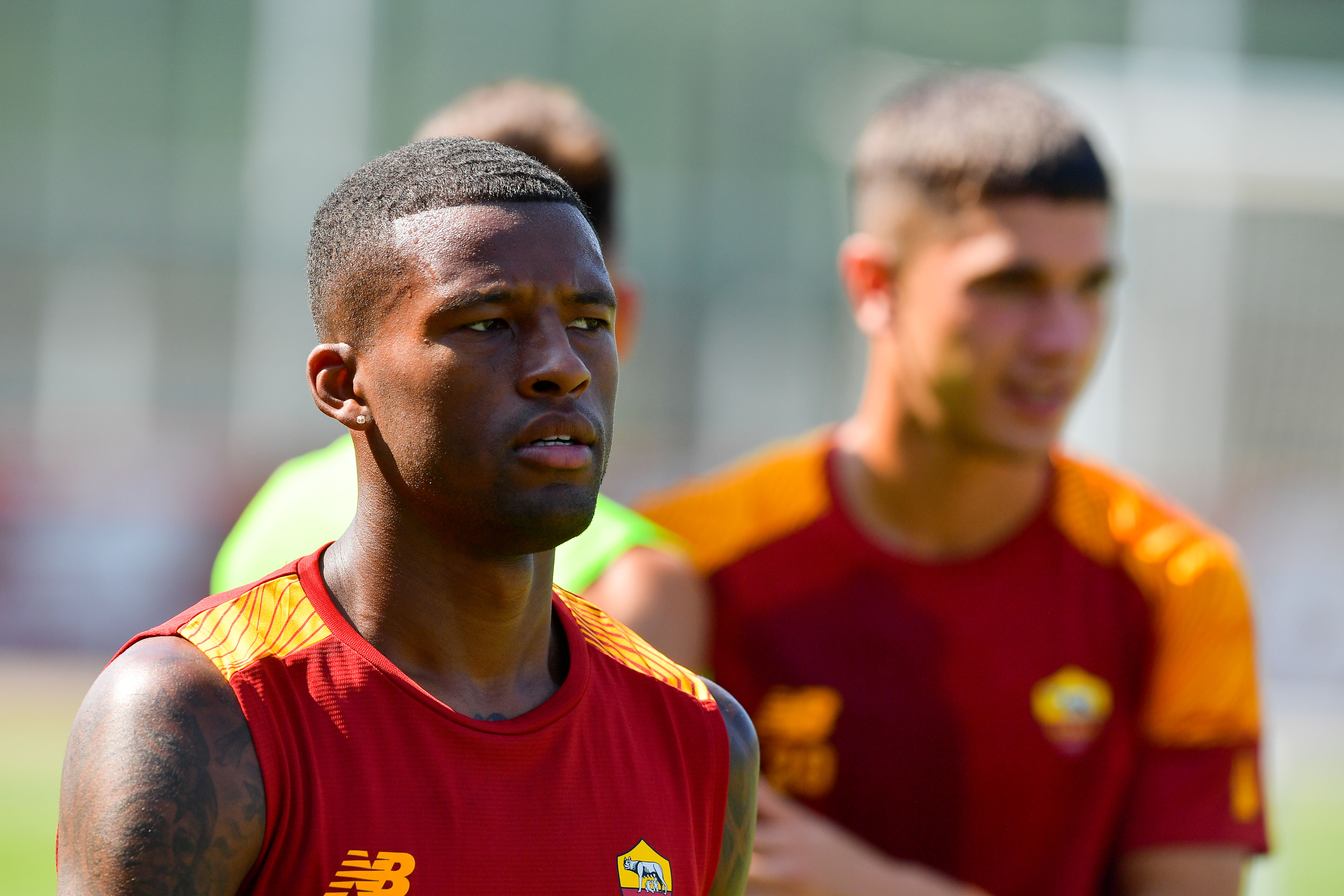 Wijnaldum al primo allenamento a Trigoria