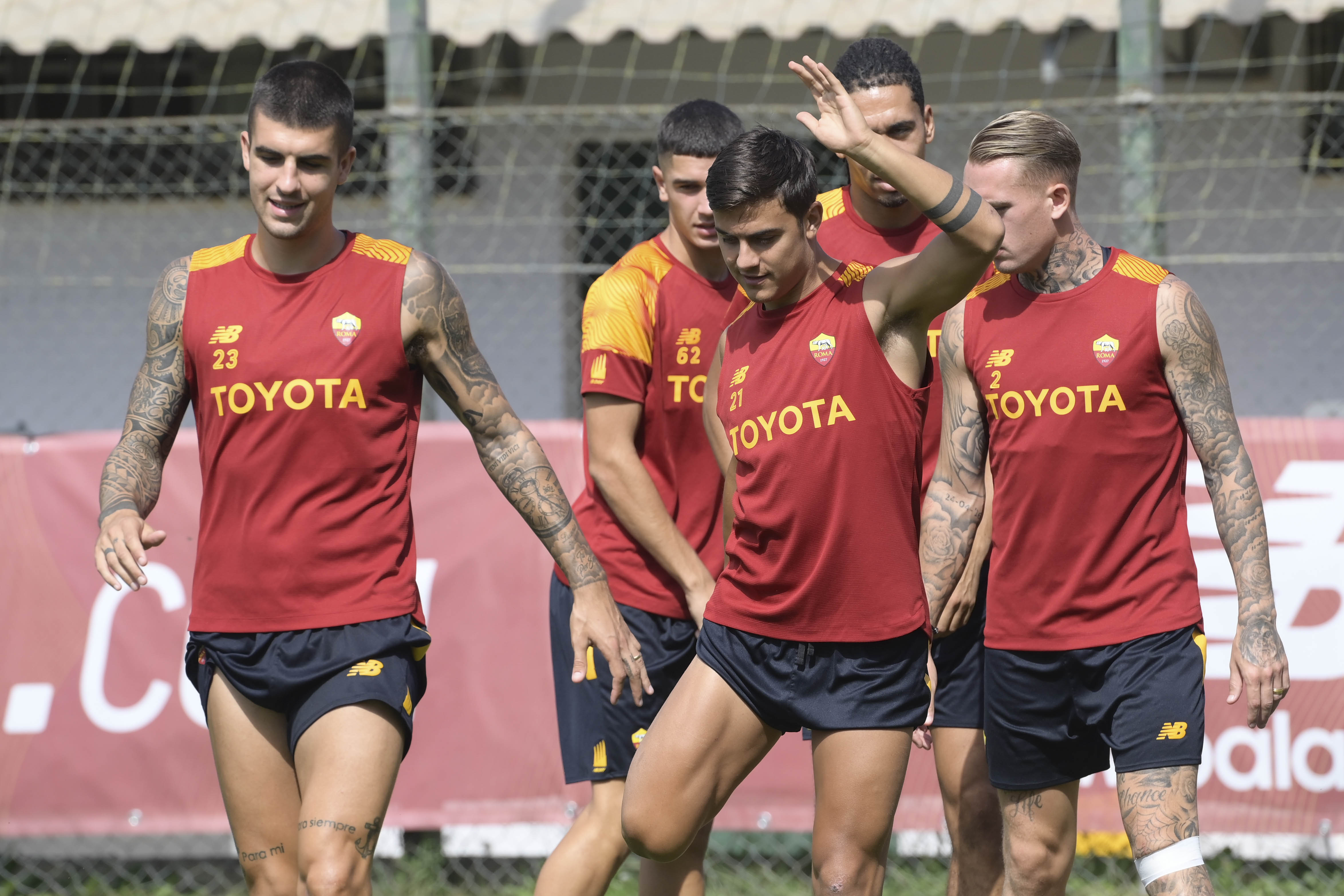 Mancini, Dybala e Karsdorp nella rifinitura di Trigoria