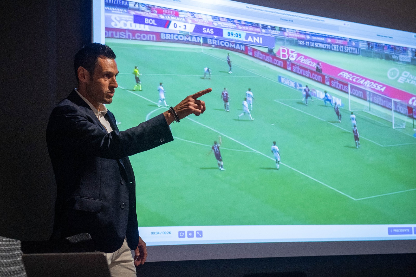 Maurizio Mariani, arbitro internazionale