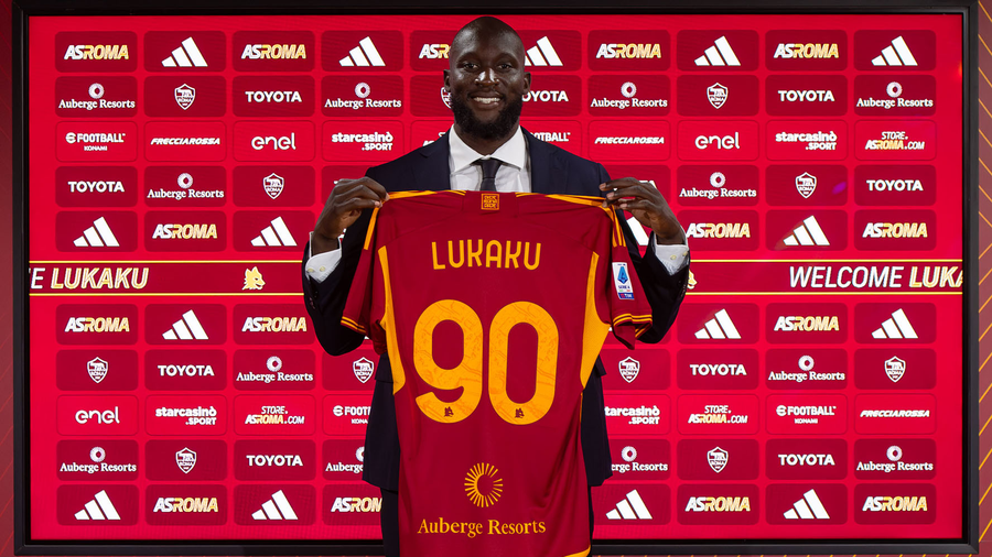 Romelu Lukaku con la maglia della Roma