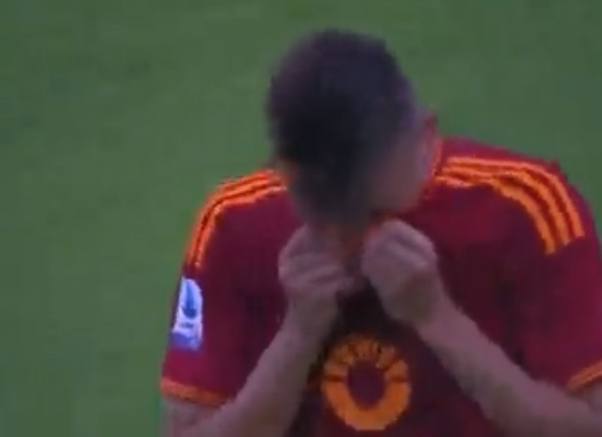 El Shaarawy in lacrime dopo il gol