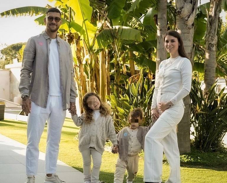 La famiglia di Lorenzo Pellegrini (Via Instagram, Veronica Martinelli)